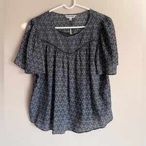 Nanette Lepore short-sleeve blouse size Small flowy blouse boho